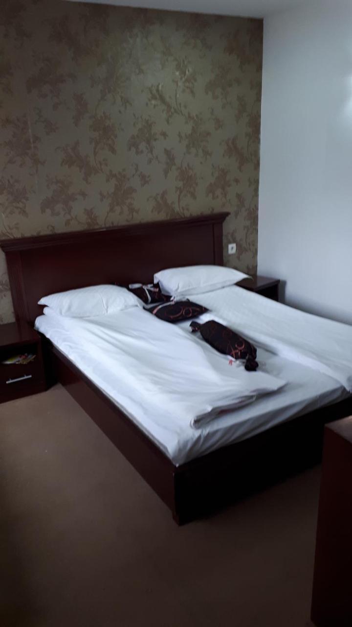 Hotel Alem 塞拉耶佛 外观 照片
